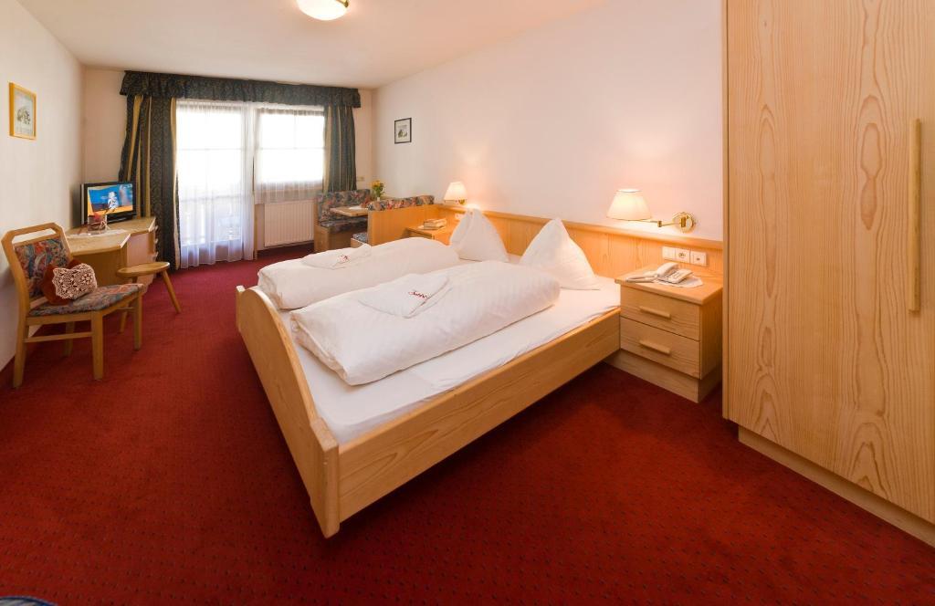 Hotel Seppi Rio di Pusteria Pokoj fotografie